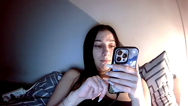 AnnnMary online show from March 11, 2026, 3:45 am