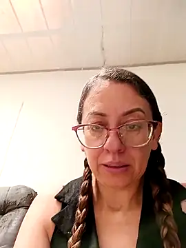 Snapshot of miss_hanna07 chatting on April 20, 2026, 4:43 pm miss hanna07 online show from April 20, 2026, 4:43 pm