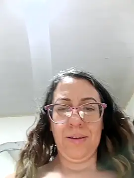 Snapshot of miss_hanna07 chatting on May 7, 2026, 3:34 am miss hanna07 online show from May 7, 2026, 3:34 am