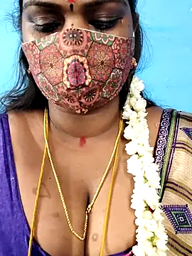 Snapshot of mayaa2u chatting on May 31, 2026, 10:00 am mayaa2u online show from May 31, 2026, 10:00 am