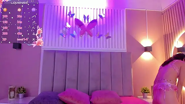 diosa cristal online show from March 5, 2025, 3:29 am