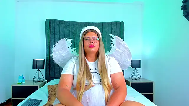 Tom Silver   online show from February 8, 2025, 9:36 pm