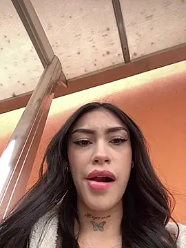 Snapshot of Effy_Bonny chatting on January 30, 2025, 2:47 pm Effy Bonny online show from January 30, 2025, 2:47 pm