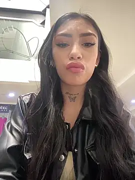 Snapshot of Effy_Bonny chatting on February 2, 2025, 7:25 pm Effy Bonny online show from February 2, 2025, 7:25 pm