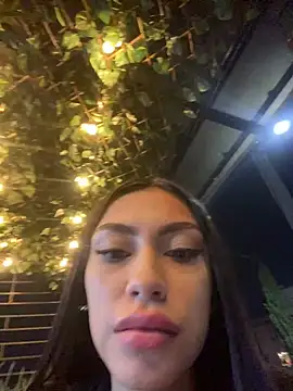 Snapshot of Effy_Bonny chatting on February 4, 2025, 11:59 pm Effy Bonny online show from February 4, 2025, 11:59 pm