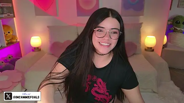 cammiefoalss online show from December 21, 2025, 6:59 pm