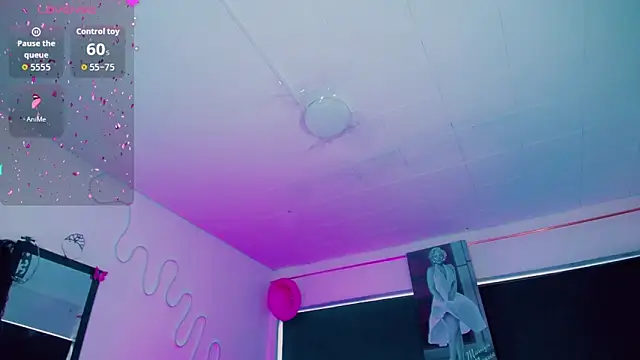 Kendall hornyy online show from February 24, 2026, 7:12 pm