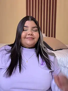 Snapshot of _Shara_Handal_ chatting on January 5, 2025, 9:48 am Shara Handal online show from January 5, 2025, 9:48 am