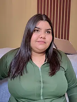 Snapshot of _Shara_Handal_ chatting on February 7, 2025, 8:55 am Shara Handal online show from February 7, 2025, 8:55 am