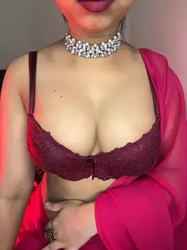 Hot-sexy222 online show from April 7, 2026, 2:01 am