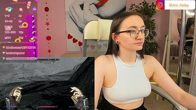 ShiroHeby online show from March 4, 2025, 6:18 pm