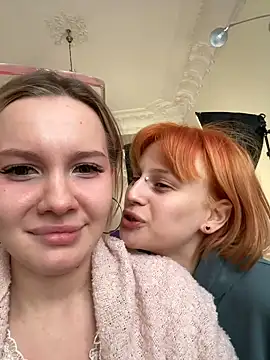 Snapshot of AliceMorr chatting on December 27, 2024, 10:34 am AliceMorr online show from December 27, 2024, 10:34 am