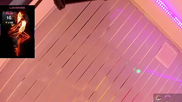 staacy37 online show from October 16, 2025, 7:15 pm