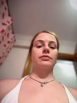 Piinkpandora online show from April 2, 2026, 7:00 pm