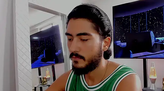 Snapshot of david__johnson372 chatting on February 4, 2025, 3:47 pm david  johnson372 online show from February 4, 2025, 3:47 pm