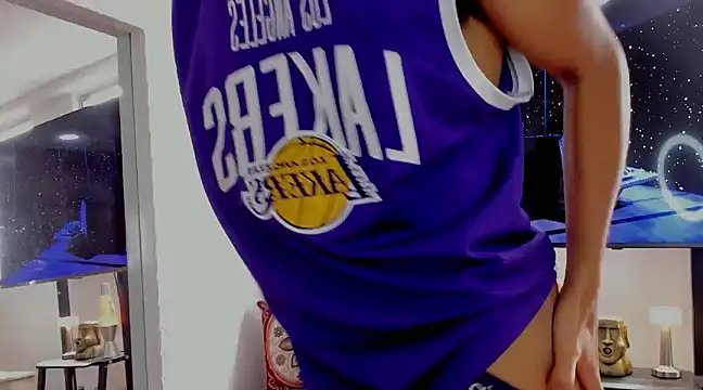 Snapshot of david__johnson372 chatting on February 16, 2025, 2:10 pm david  johnson372 online show from February 16, 2025, 2:10 pm