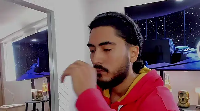 Snapshot of david__johnson372 chatting on February 17, 2025, 2:37 pm david  johnson372 online show from February 17, 2025, 2:37 pm