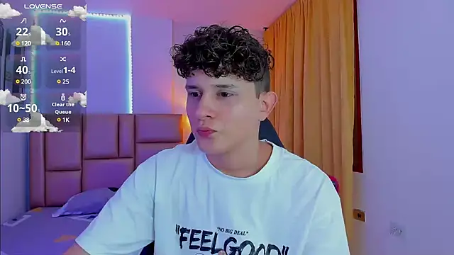 Nathan Bluee online show from December 11, 2024, 8:28 pm