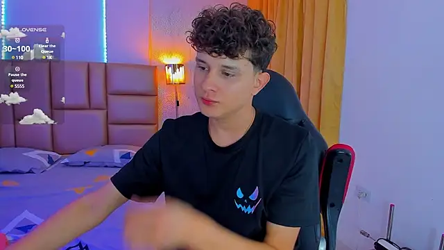 Nathan Bluee online show from February 23, 2025, 3:18 pm