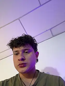 Nathan Bluee online show from October 30, 2025, 3:02 pm