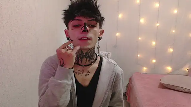 Snapshot of Andy_bapho chatting on January 24, 2025, 3:55 pm Andy bapho online show from January 24, 2025, 3:55 pm