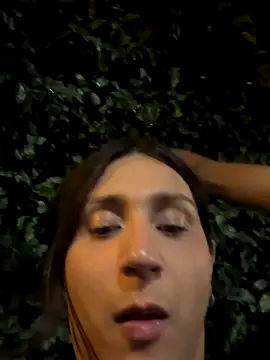 Snapshot of Ary_art chatting on October 5, 2025, 8:07 pm Ary art online show from October 5, 2025, 8:07 pm