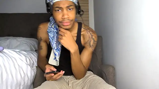 Skinnyblackman online show from April 30, 2026, 12:39 am