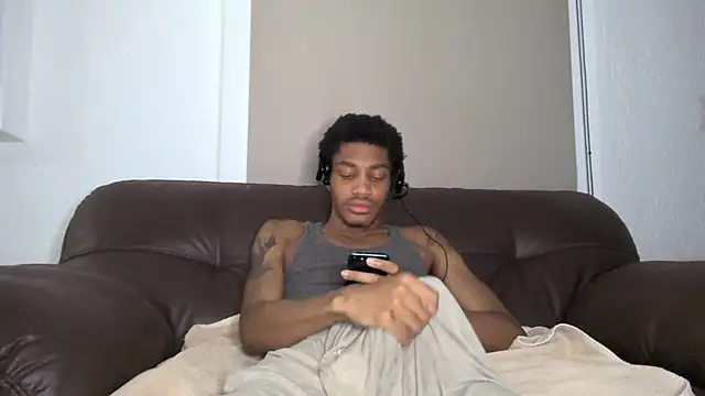 Snapshot of Skinnyblackman chatting on July 25, 2026, 3:15 am Skinnyblackman online show from July 25, 2026, 3:15 am