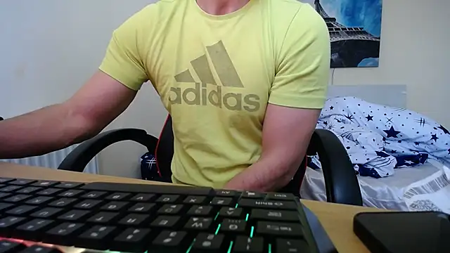 amydamarw online show from March 15, 2026, 7:03 am