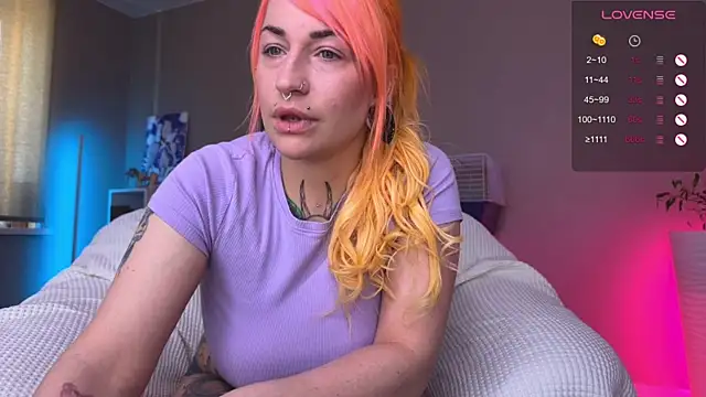 Tanya Acid online show from April 19, 2026, 9:41 am