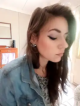 Missmesexycouple69 online show from September 20, 2025, 10:05 am