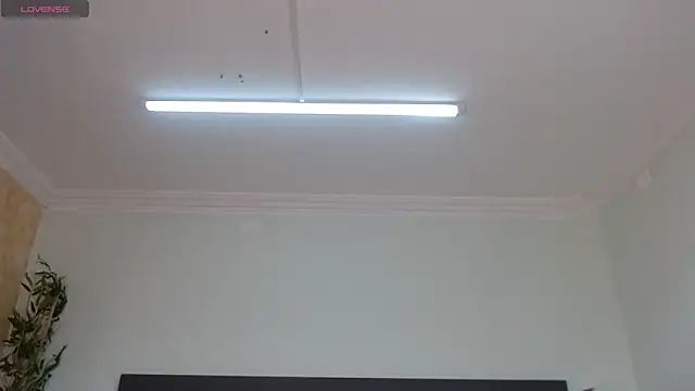 april bunnyy online show from March 26, 2026, 12:44 pm