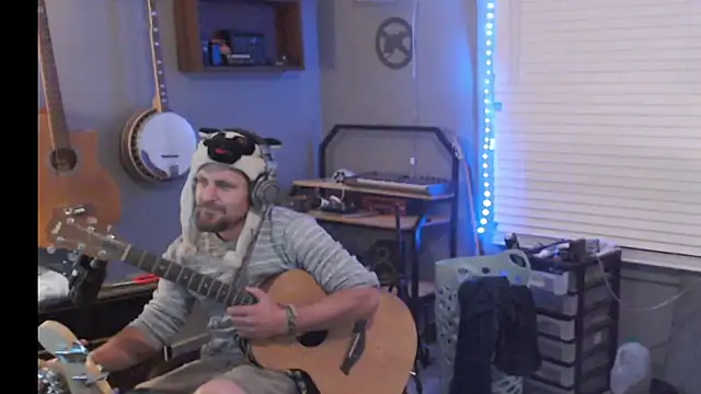 itsjameswebbscope online show from May 15, 2026, 11:50 am