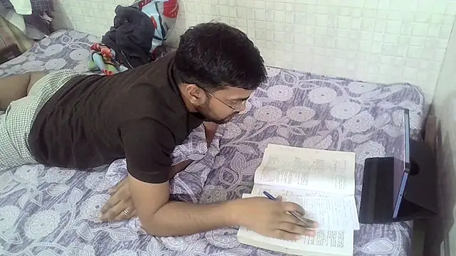 bigvorn6 online show from April 6, 2026, 3:57 pm