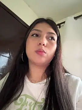 Maii chan online show from January 25, 2025, 10:39 pm