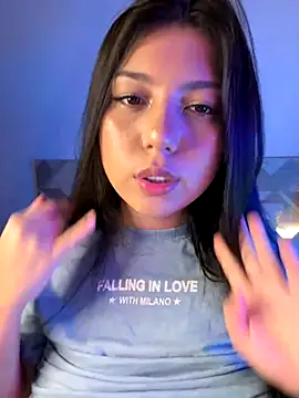 Maii chan online show from October 10, 2025, 6:01 am