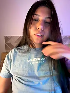 Maii chan online show from October 19, 2025, 3:01 pm