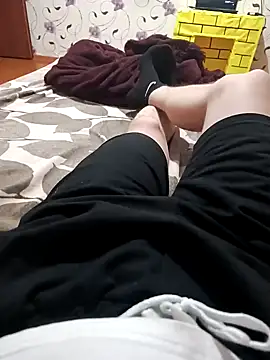 red red00 online show from February 11, 2025, 7:16 pm