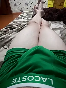 red red00 online show from March 9, 2025, 7:59 pm