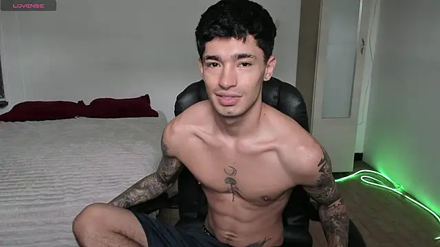 Damon  333 online show from March 11, 2026, 6:14 pm