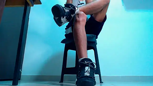 mastersmits online show from February 12, 2026, 2:06 am