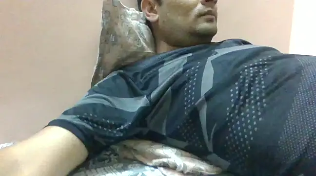 NiceBoy9099 online show from December 20, 2024, 12:05 pm