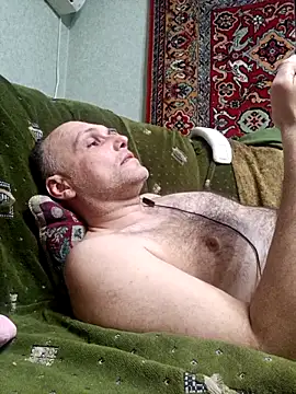 Snapshot of Pineapple04 chatting on March 11, 2026, 4:46 pm Pineapple04 online show from March 11, 2026, 4:46 pm