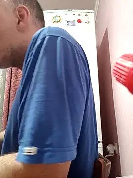 Snapshot of Pineapple04 chatting on March 30, 2026, 5:14 pm Pineapple04 online show from March 30, 2026, 5:14 pm