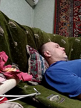 Snapshot of Pineapple04 chatting on April 2, 2026, 8:39 pm Pineapple04 online show from April 2, 2026, 8:39 pm