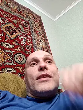 Snapshot of Pineapple04 chatting on April 10, 2026, 6:45 pm Pineapple04 online show from April 10, 2026, 6:45 pm