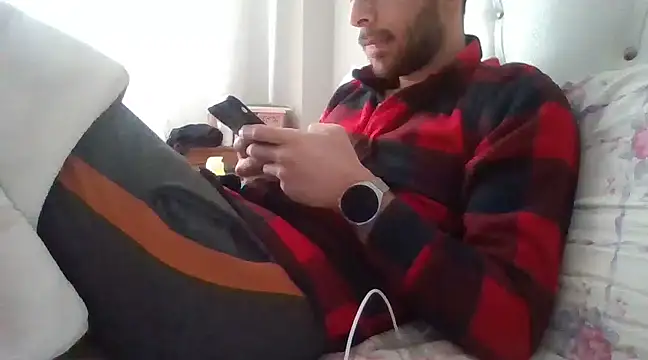 Snapshot of Crazyturko07 chatting on February 18, 2025, 12:06 pm Crazyturko07 online show from February 18, 2025, 12:06 pm