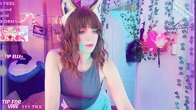 Snapshot of Toxic_Ellies chatting on December 7, 2024, 10:01 am Toxic Ellies online show from December 7, 2024, 10:01 am