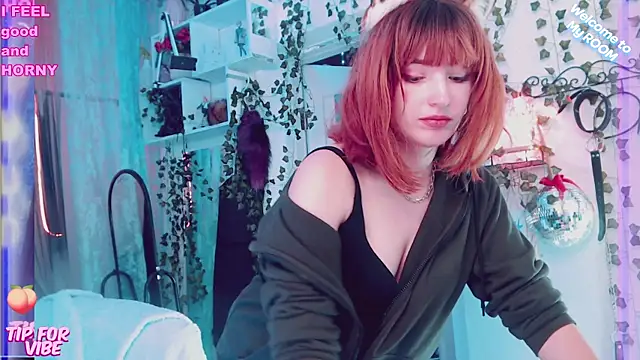 Snapshot of Toxic_Ellies chatting on January 25, 2025, 6:34 am Toxic Ellies online show from January 25, 2025, 6:34 am