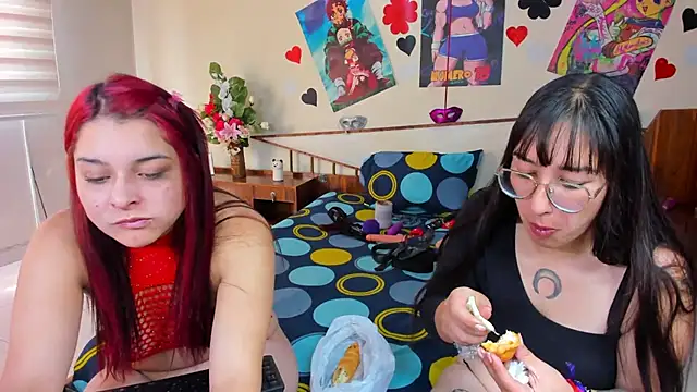 Snapshot of jeyloveebony chatting on January 11, 2025, 1:43 pm jeyloveebony online show from January 11, 2025, 1:43 pm